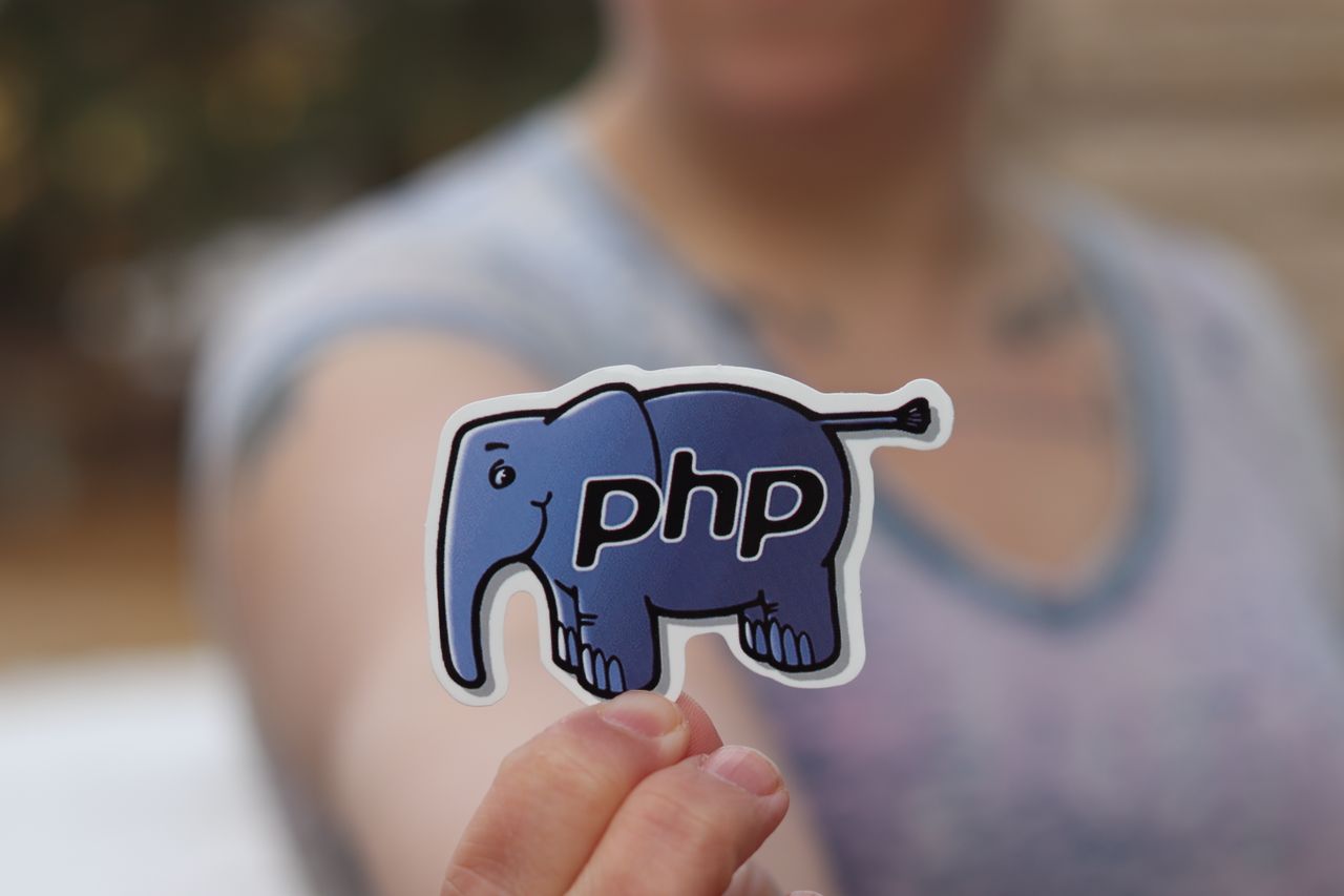 PHP-applicatie met API- en databasekoppelingen